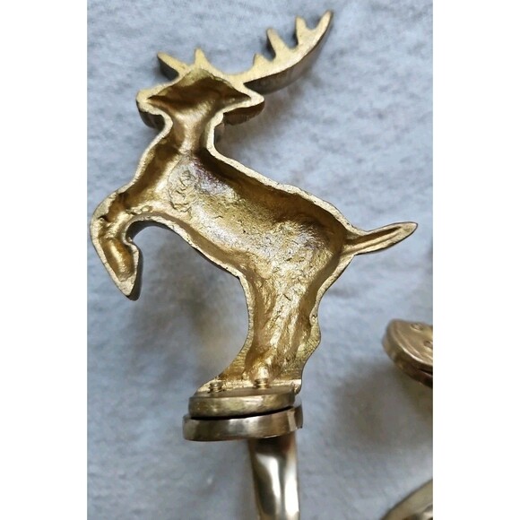 2 Vintage Solid Brass Christmas Reindeer Mantel Stocking Holders Velvet bottom - Picture 5 of 5